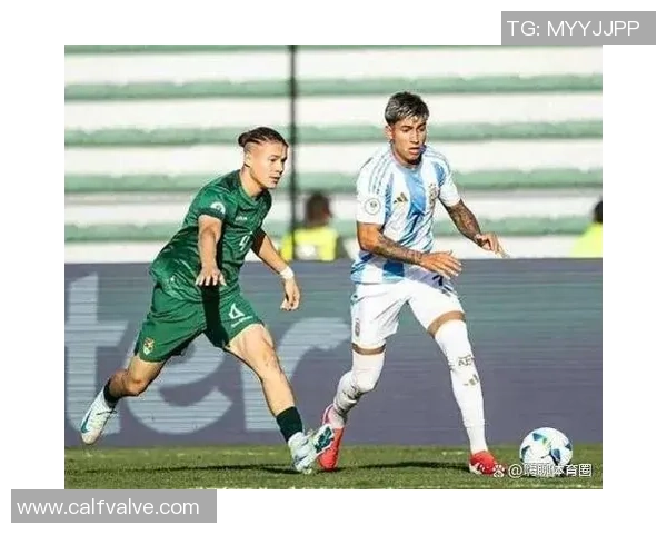 阿根廷足球天才曲波的成长历程与职业生涯精彩瞬间解析